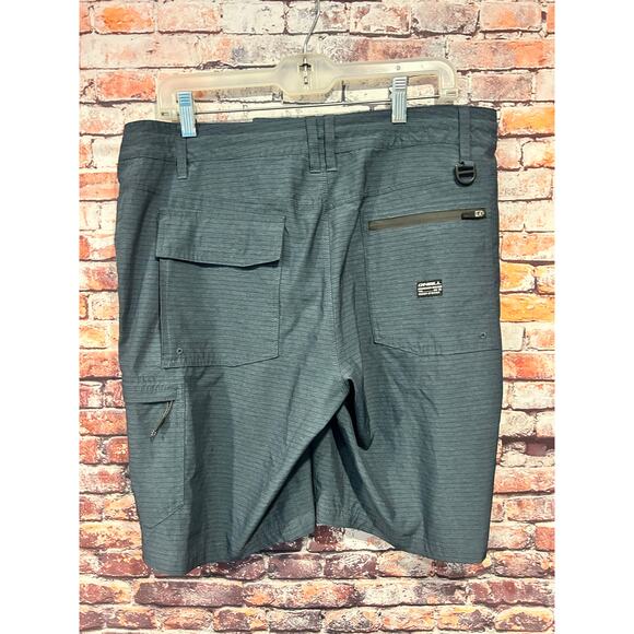 O’Neill crossover board shorts blue striped men’s size 34 - Picture 7 of 7